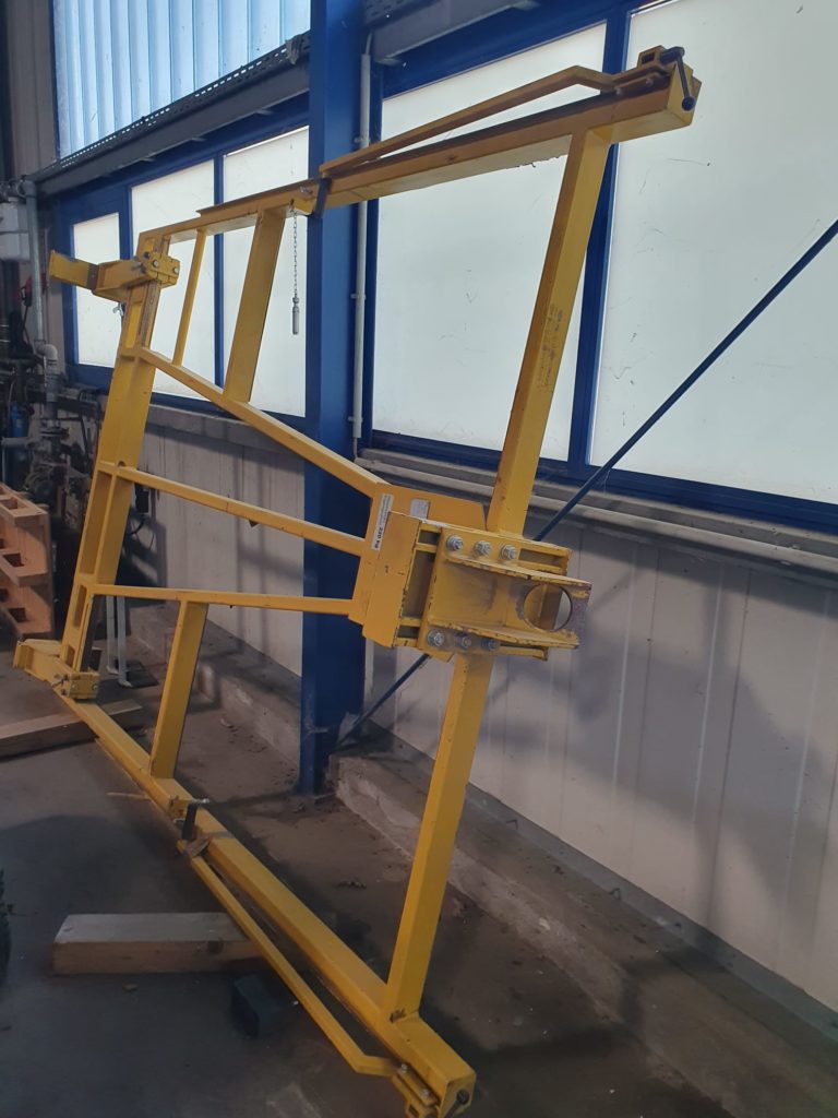 Glass loading fork for divided measuring tapes Glastechnik Bauer