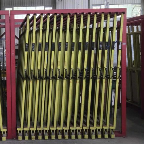 Glaslagerregal / rechts neigend Metall-Anlagenbauer L.R.