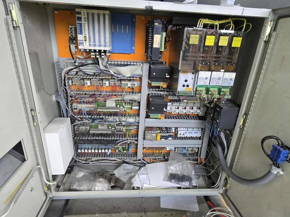Automatische Rahmenbiegeanlage Lisec BSV-45 – Bild 7