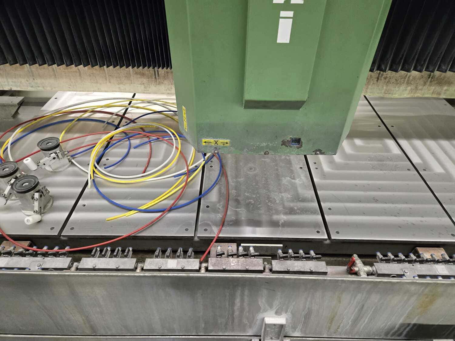 Bearbeitungszentrum Bavelloni Alpa 250-4-P-F – Bild 4