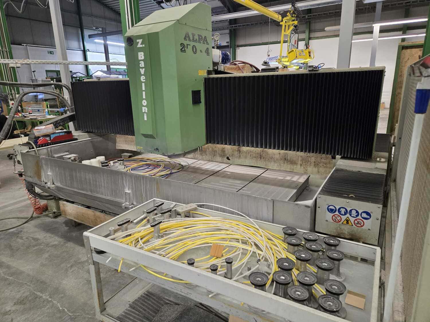 Bearbeitungszentrum Bavelloni Alpa 250-4-P-F