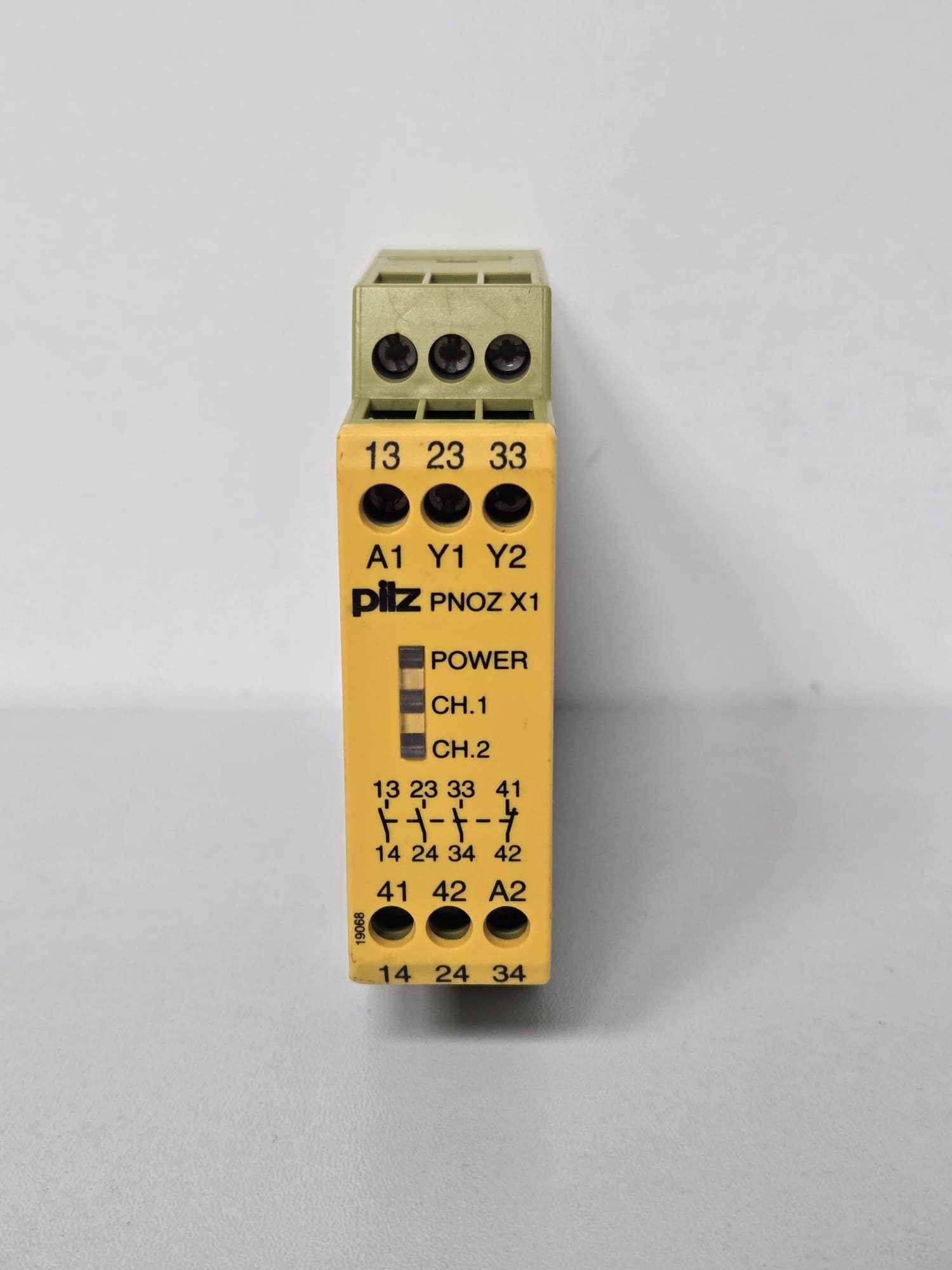 Sicherheitsschaltgerät Pilz PNOZ X1 3S/1Ö – Bild 2