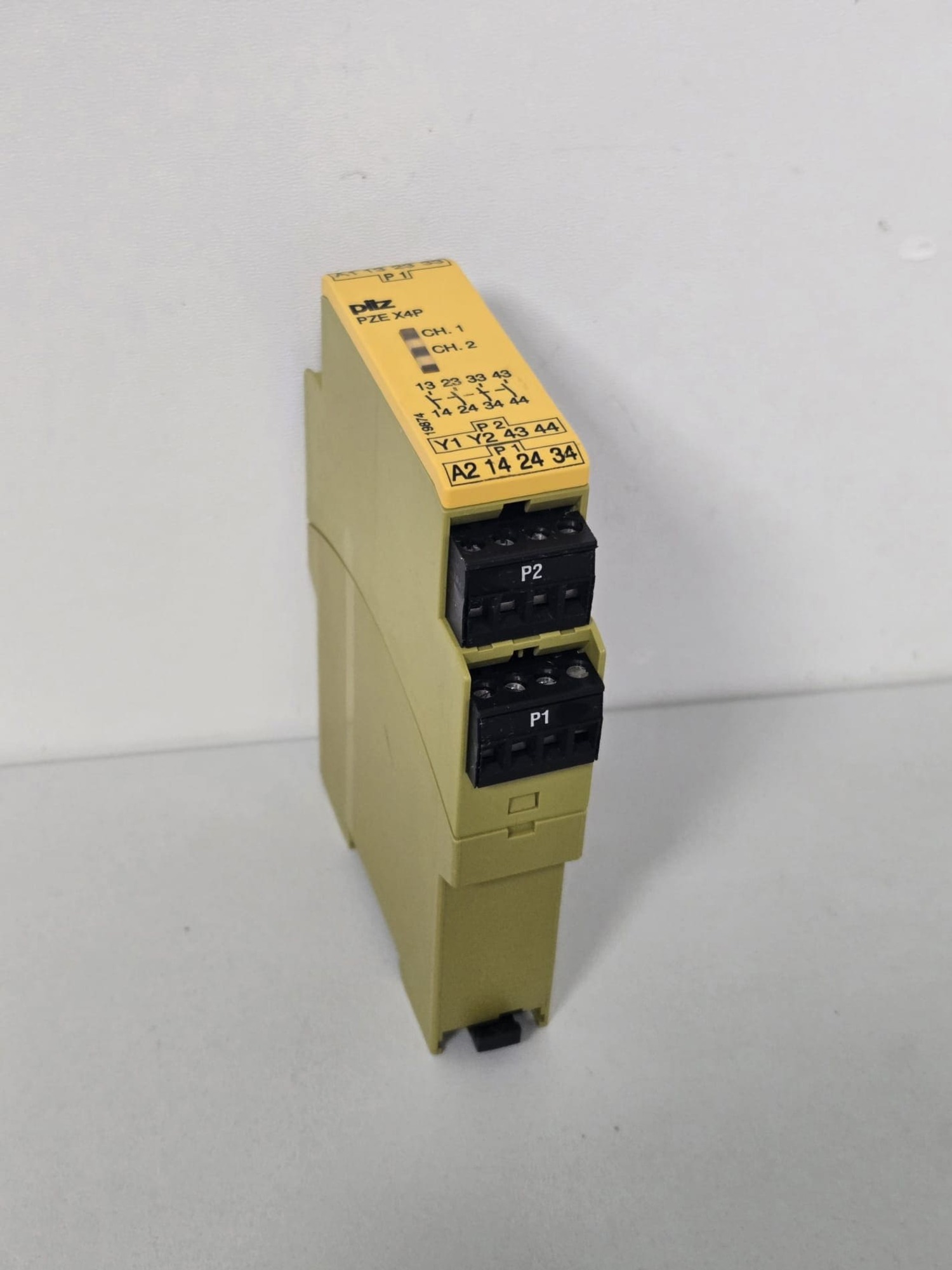 Sicherheitsschaltgerät Pilz PZEX4P 24VDC 4n/o – Bild 4
