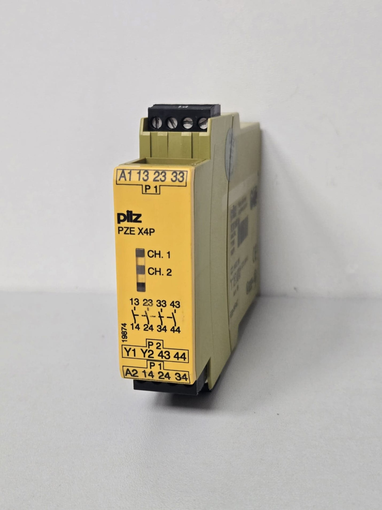 Sicherheitsschaltgerät Pilz PZEX4P 24VDC 4n/o