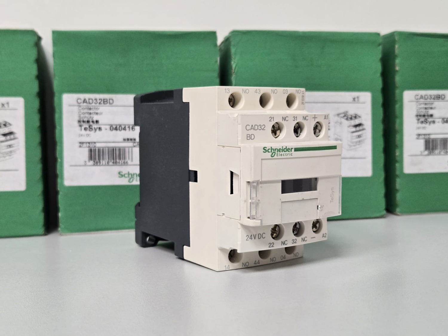 Schütz Schneider Electric CAD32BD