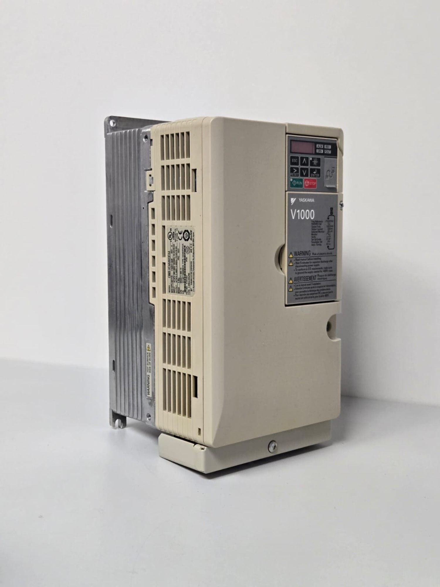 Frequenzumrichter YASKAWA V-1000 – Bild 4