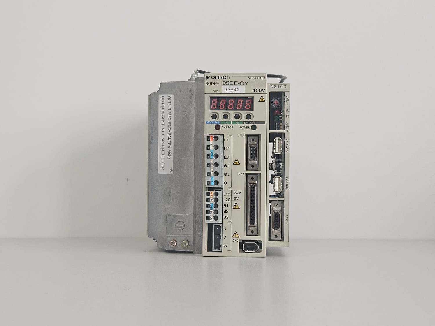 Wechselrichter Omron SGDH-05DE-OY – Bild 2