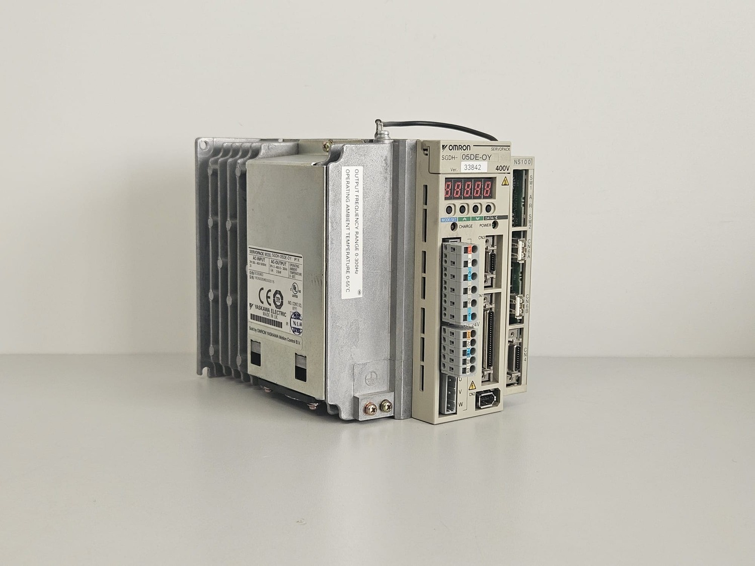 Wechselrichter Omron SGDH-05DE-OY – Bild 3