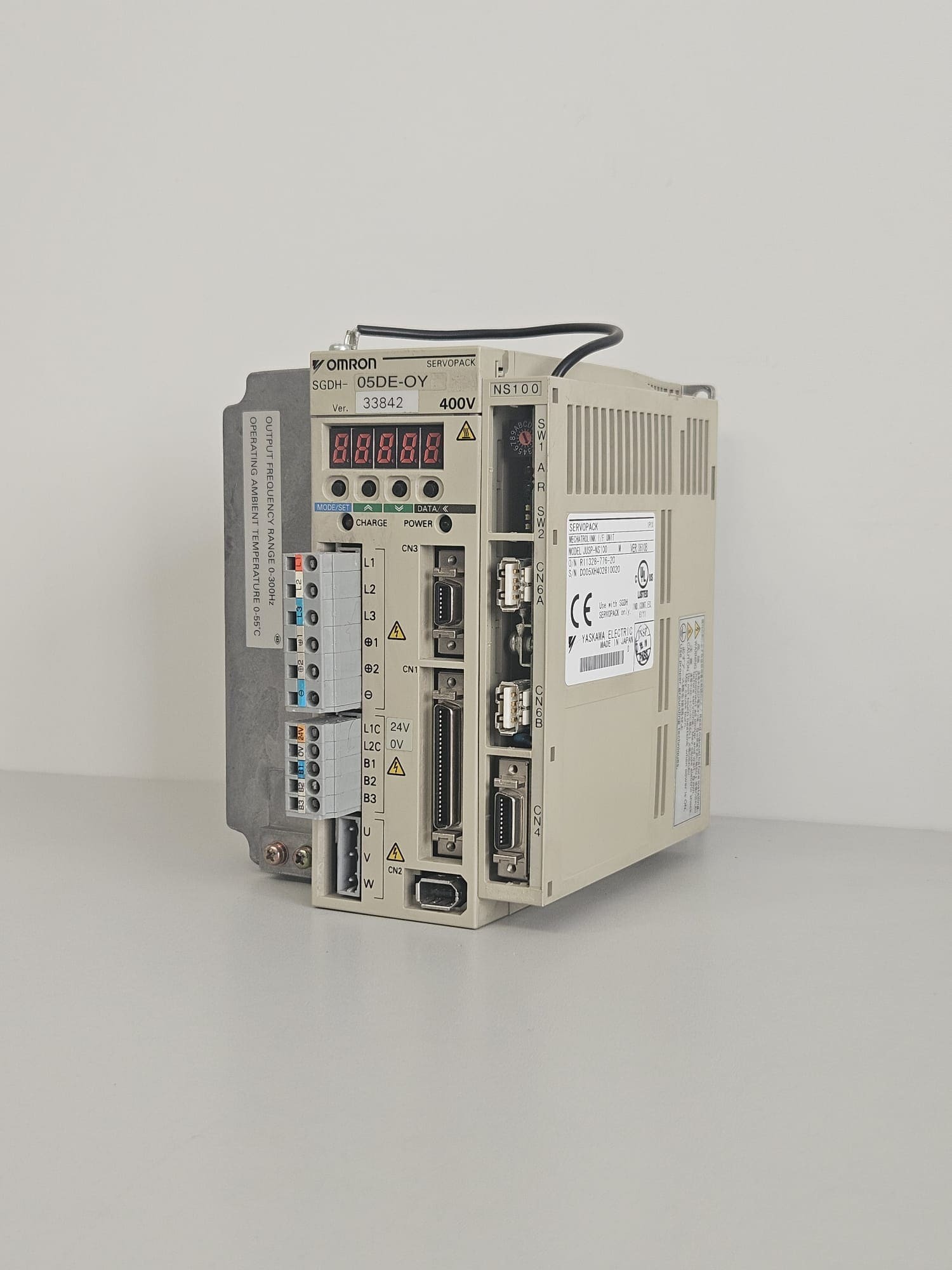 Wechselrichter Omron SGDH-05DE-OY