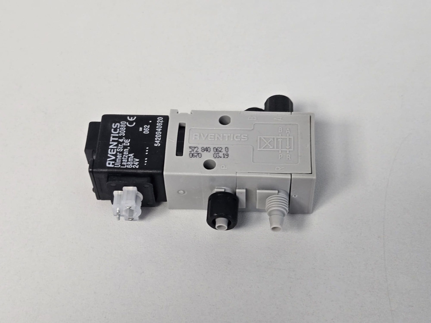 4/2-Wegeventil AVENTICS 572 840 062 00670