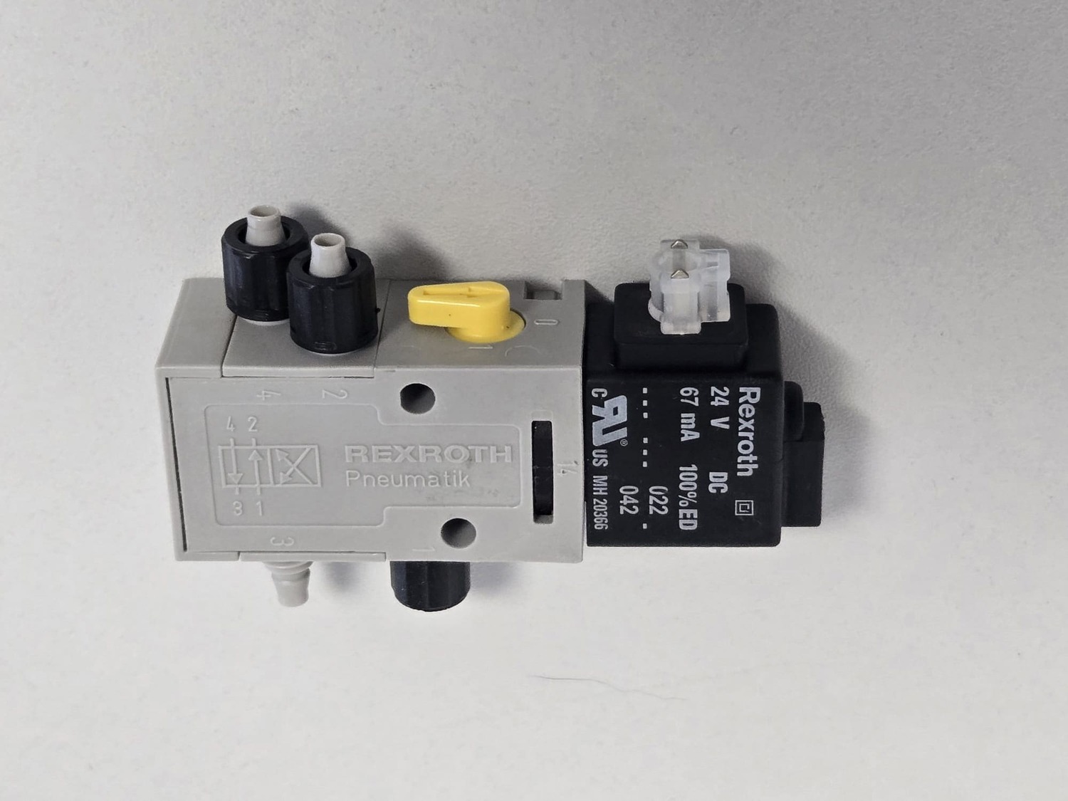 4/2-Wegeventil Rexroth 572 840 042 00670 – Bild 2