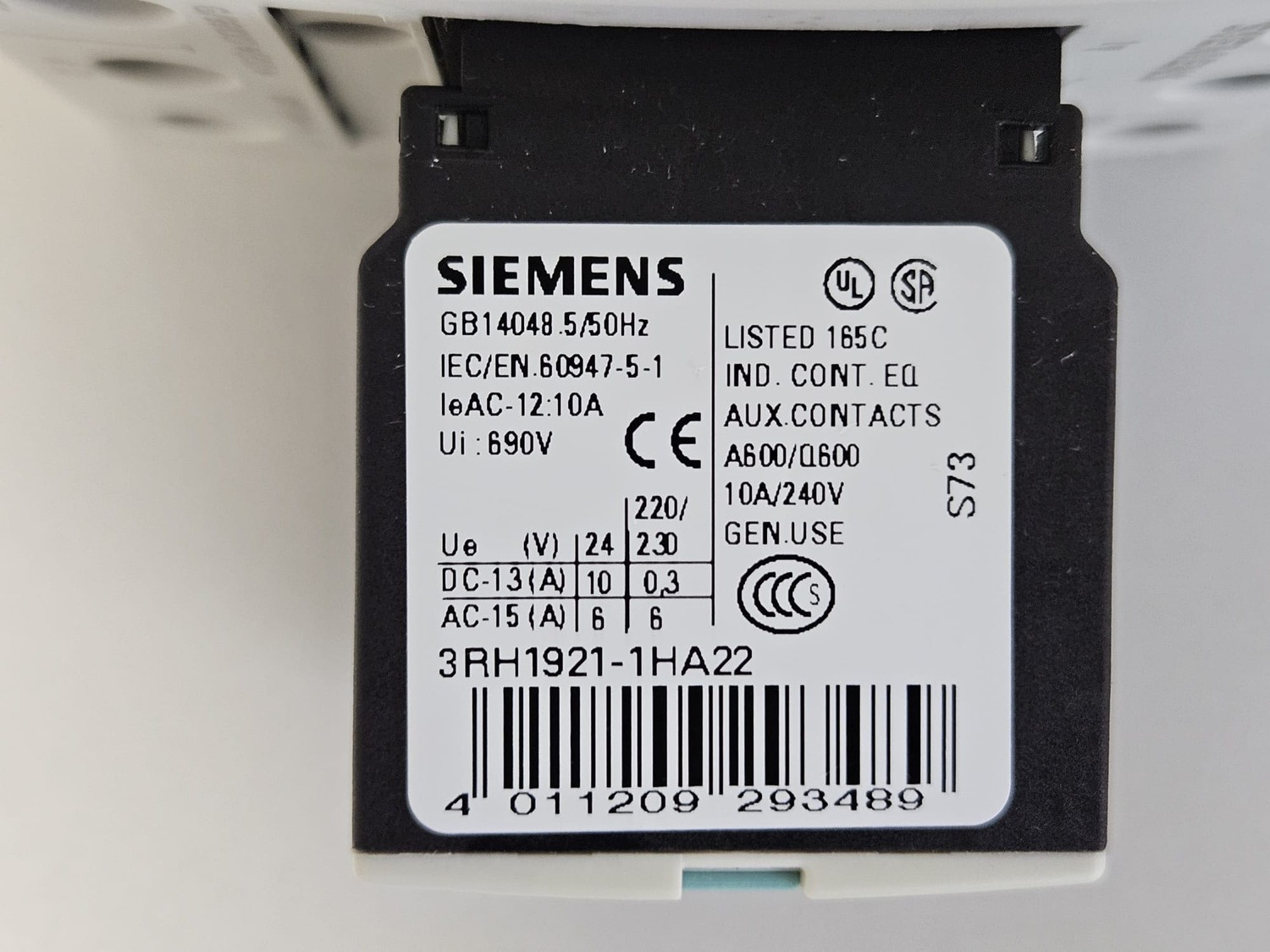 Contactor Siemens 3RT1034-1AP04 - Image 6