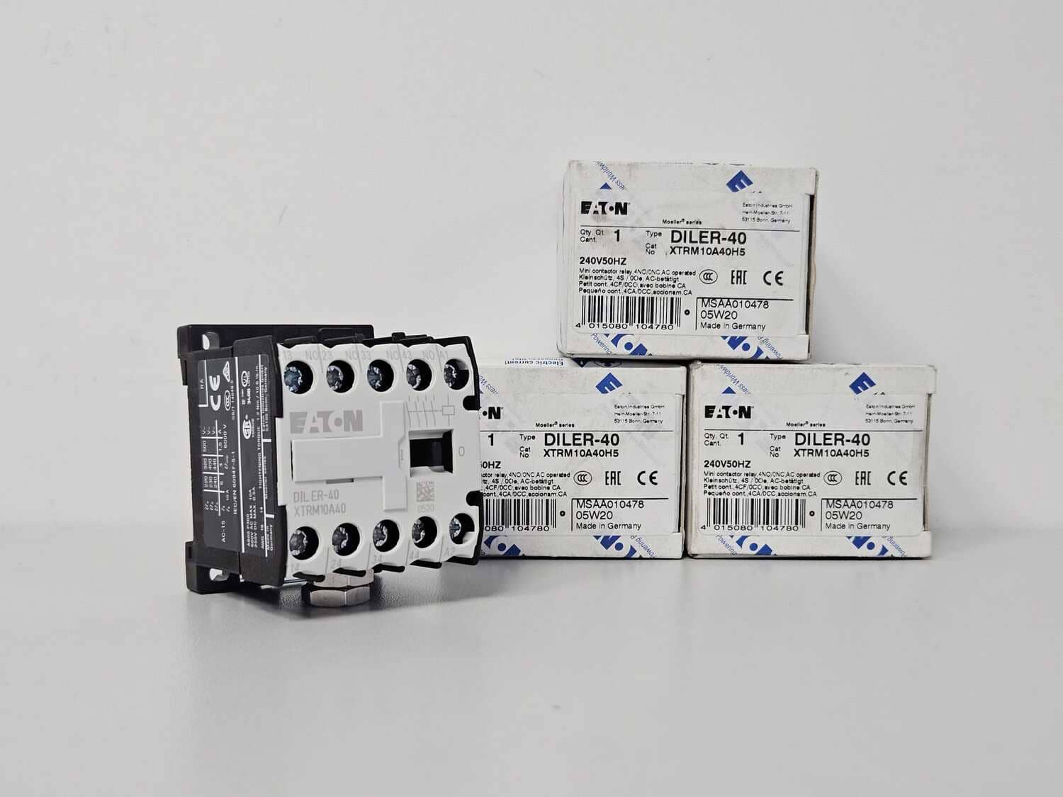 Miniature contactor EATON DILER-40