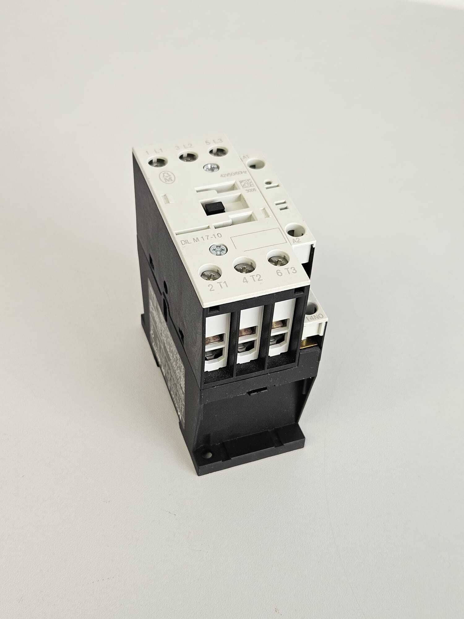 Power contactor Moeller DILM - 17 - 10 - Image 2