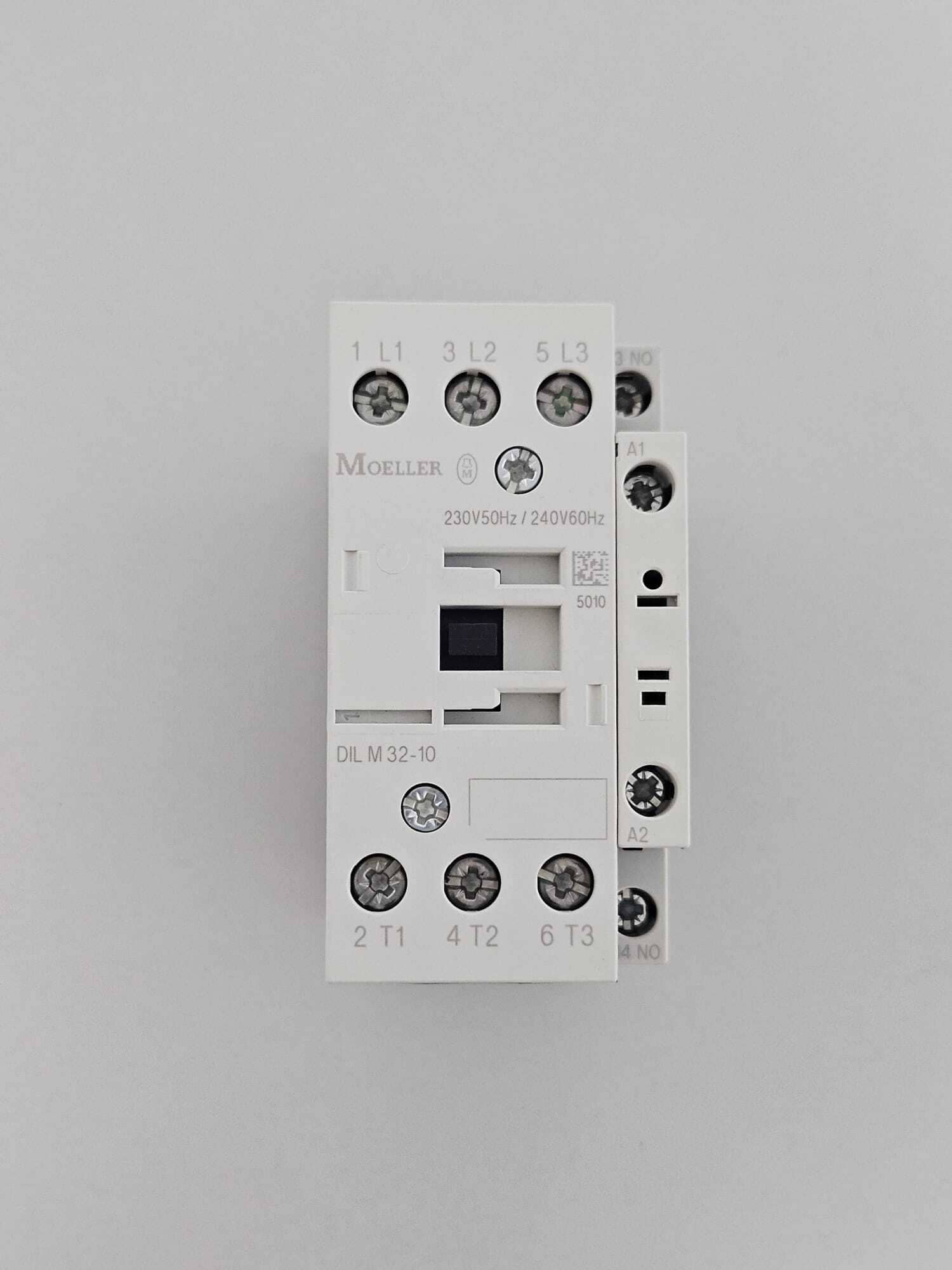 Power contactor Moeller DILM 32-10 - Image 3
