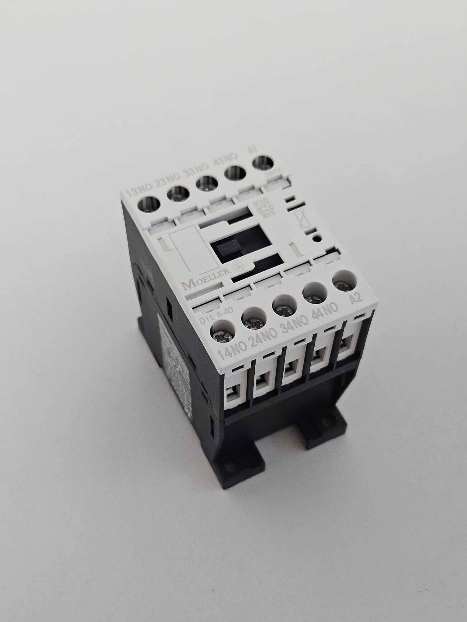 Auxiliary switch MOELLER DILA-40-24VDC - Image 3