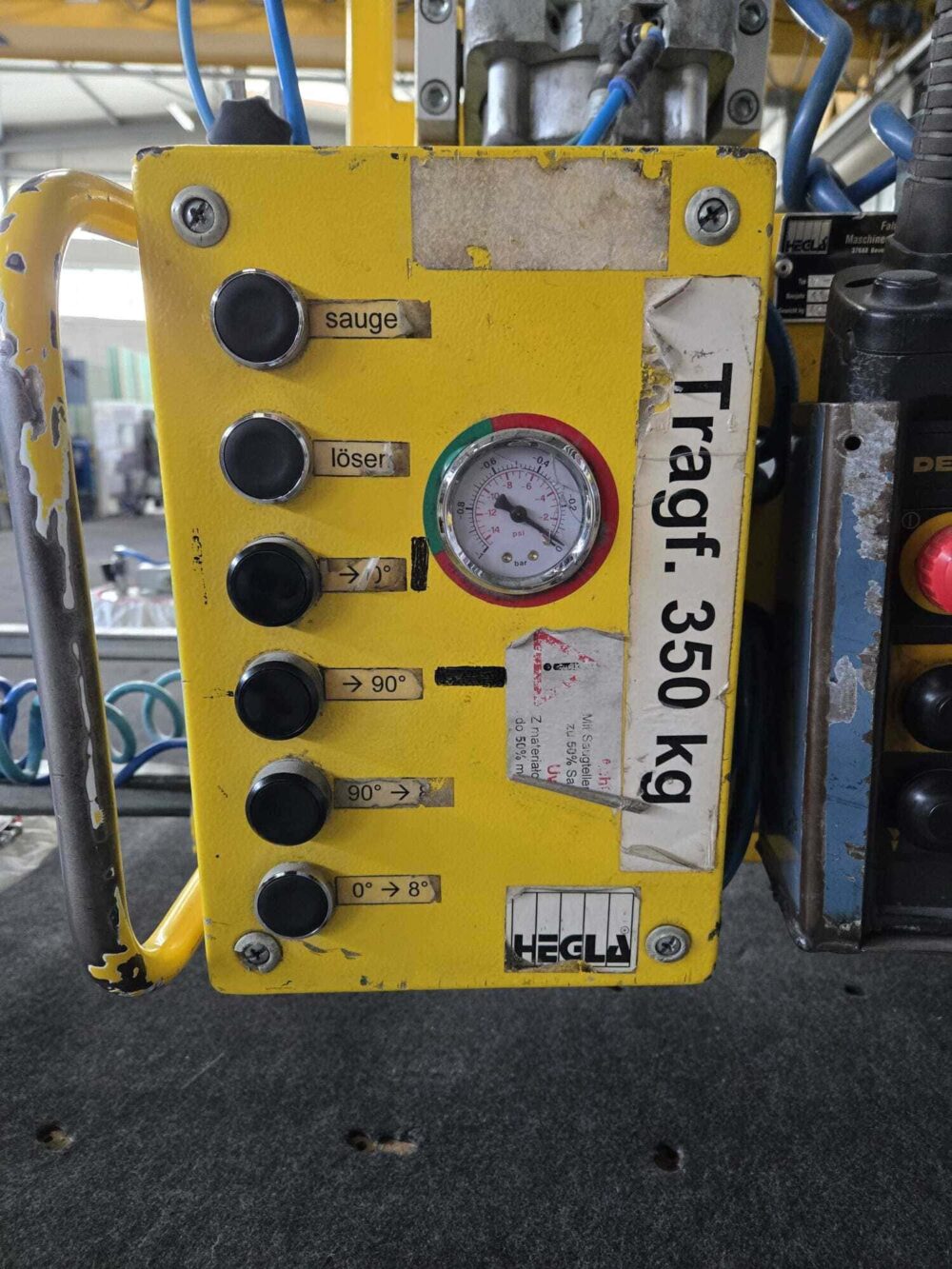 Vacuum lifter Hegla V-H | Glastechnik Bauer