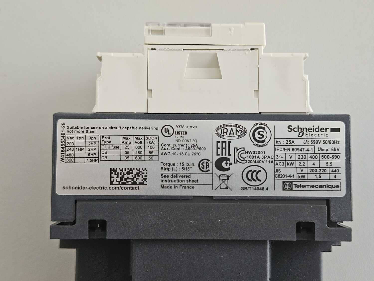 Schneider Electric LC1DO9P7 Contactor - Image 4