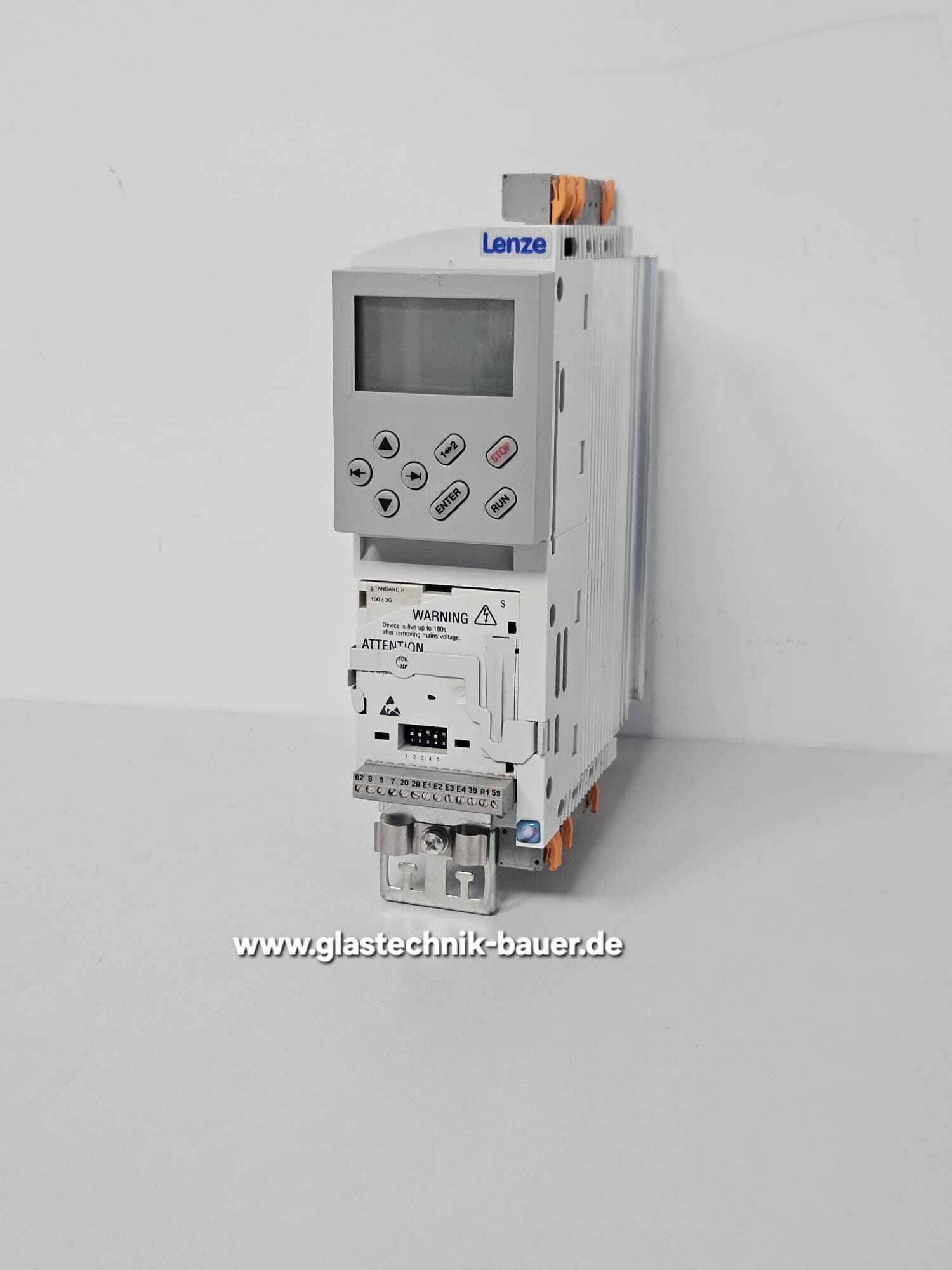 Inverter Lenze 8200 vector