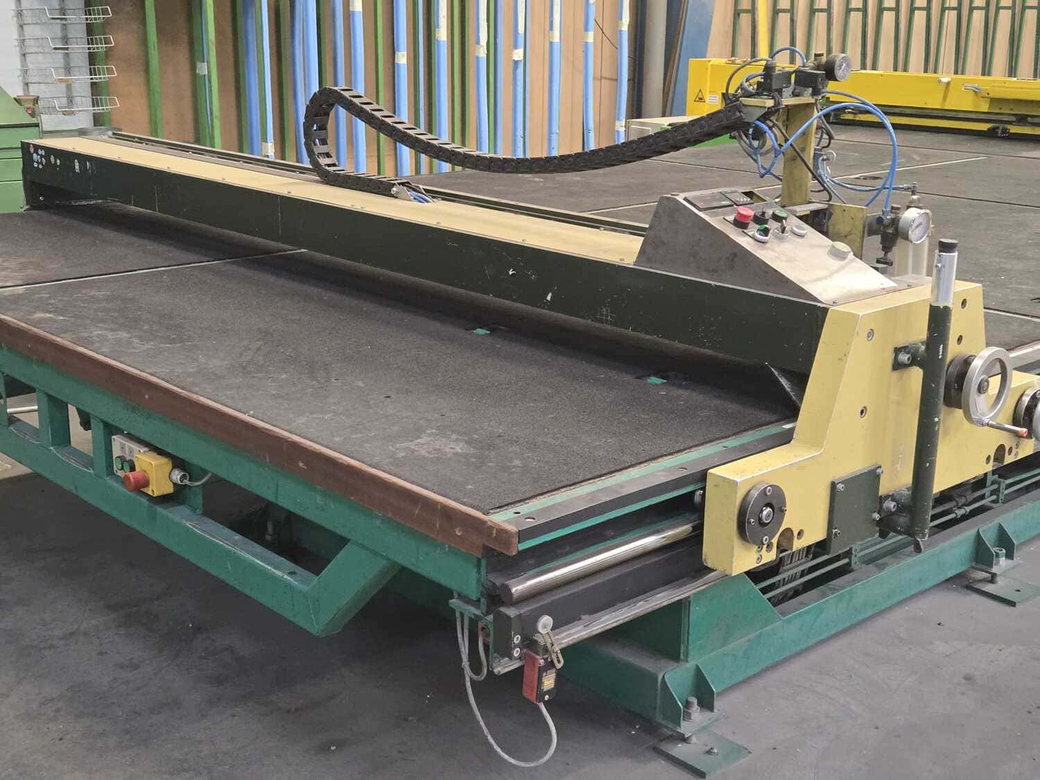 Halbautomatisch Glas Schneidetisch Hegla – Bild 5