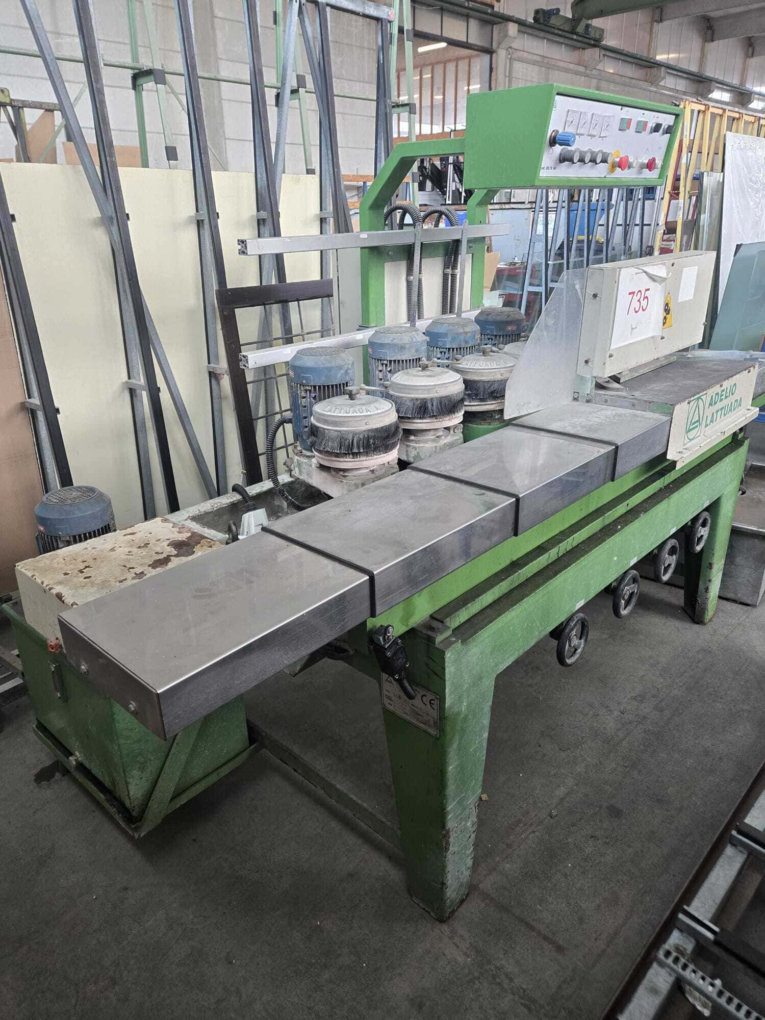 Automatische Rundeckenschleifmaschine Lattuada DELTA M4 – Bild 2